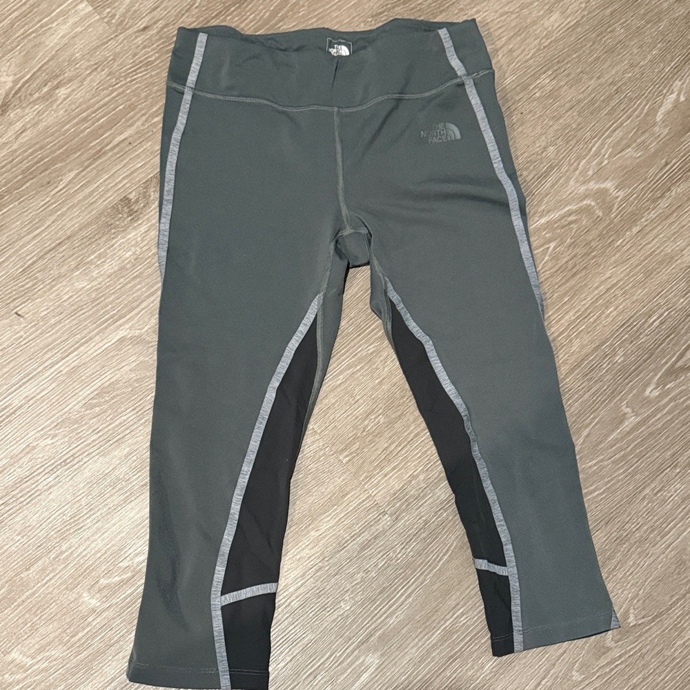 The North Face Kids Charcoal and Black Leggings